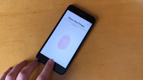 Есть ли отпечаток на айфоне. Iphone 10 сканер отпечатка пальца. Iphone 12 сканер отпечатка пальца. Iphone 7 сканер отпечатков. Сканер отпечатка пальца на айфон 11.