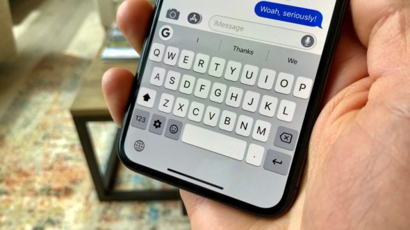 Apple waarschuwt: door een kwetsbaarheid kan het toetsenbord u tegen uw wil in de gaten houden