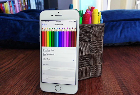 IPhone और iPad पर रंग फ़िल्टर का उपयोग कैसे करें