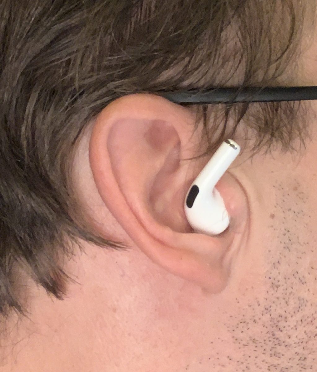 Apple AirPod'ların takılıyken düşmesini ve kaymasını nasıl