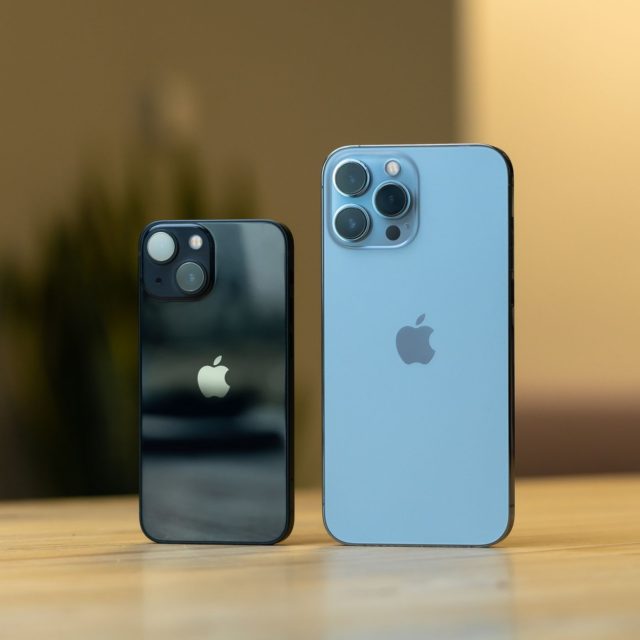 Adiós al iPhone 14 mini y cámaras más grandes: los moldes de los iPhone 14  se filtran
