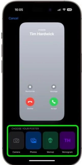 از iPhoneIslam.com یک آیفون با دکمه تماس روی صفحه که شامل عملکرد پیش نویس خودکار است.