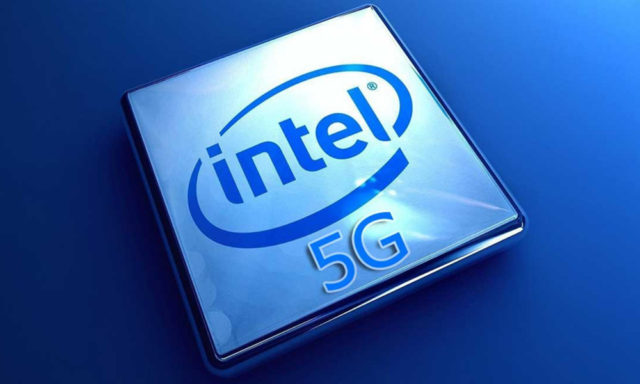 iPhoneIslam.com에서 고급 모뎀 칩이 있는 파란색 배경의 Intel 5g 로고.