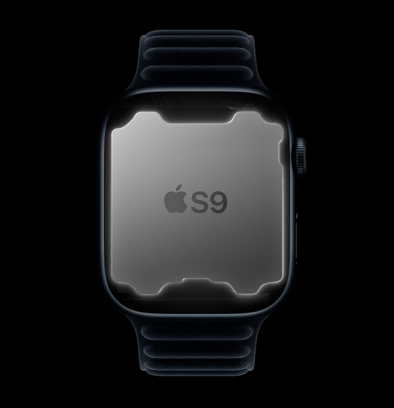 Z iPhoneIslam.com, czarny zegarek Series 9 z logo e2.