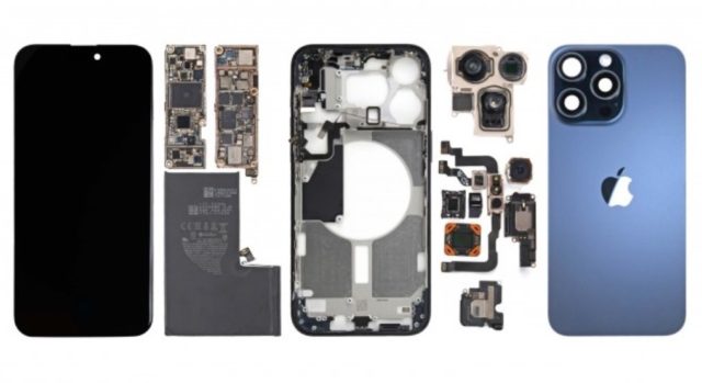 Theo iPhoneIslam.com, iPhone 16 có màu xanh và bị vỡ màn hình.