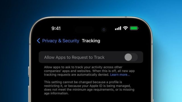 من iPhoneIslam.com، تعرض شاشة الهاتف الذكي إعداد الخصوصية والأمان مع خيار السماح للتطبيقات بطلب التتبع مع إيقاف التشغيل. الوقت الموضح هو 9:41. من الواضح أن الحفاظ على أمان بياناتك يظل أمرًا يستحق النشر في أي وقت، حتى في شهر مايو.