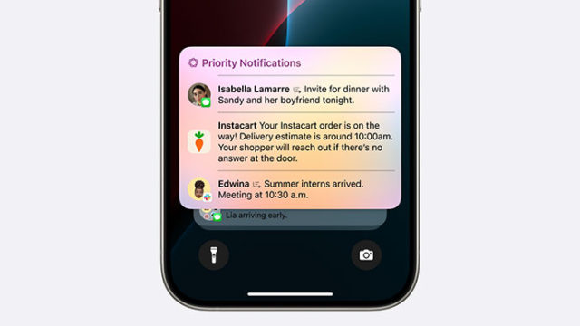 من iPhoneIslam.com، شاشة هاتف ذكي تعرض رسائل إشعارات لدعوة عشاء وتحديث تسليم Instacart وتذكير بالاجتماع.