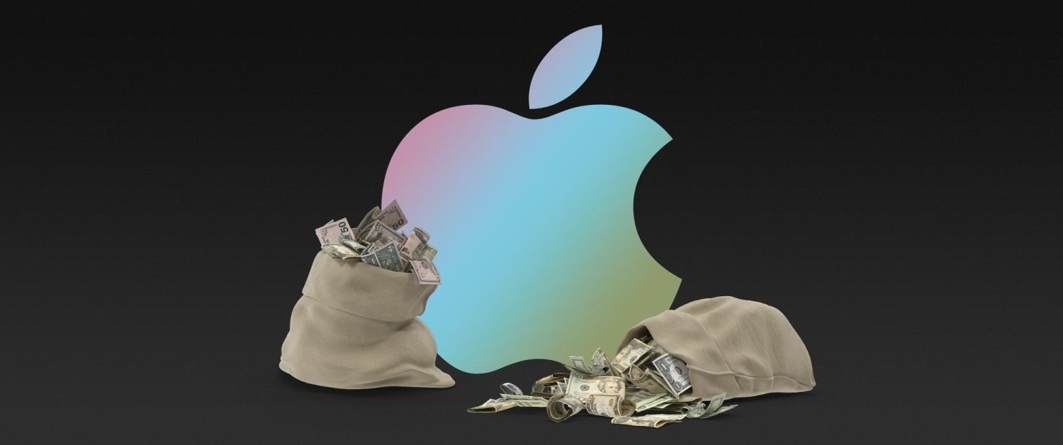من iPhoneIslam.com، وتوضع أكياس النقود أمام شعار شركة أبل الكبير والملون على خلفية سوداء، يرمز إلى النتائج المتوقعة الثالثة لعام 2024.