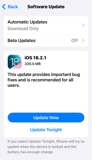 من iPhoneIslam.com، لقطة شاشة لشاشة تحديث البرنامج لنظامي التشغيل iOS 18.2.1 وiPadOS 18.2.1، تُظهر حجم تحديث يبلغ 335.5 ميجابايت مع خيارات "التحديث الآن" أو "التحديث الليلة". كما تظهر إعدادات التحديثات التلقائية والتحديثات التجريبية، والتي تتضمن أحدث التحسينات من Apple.