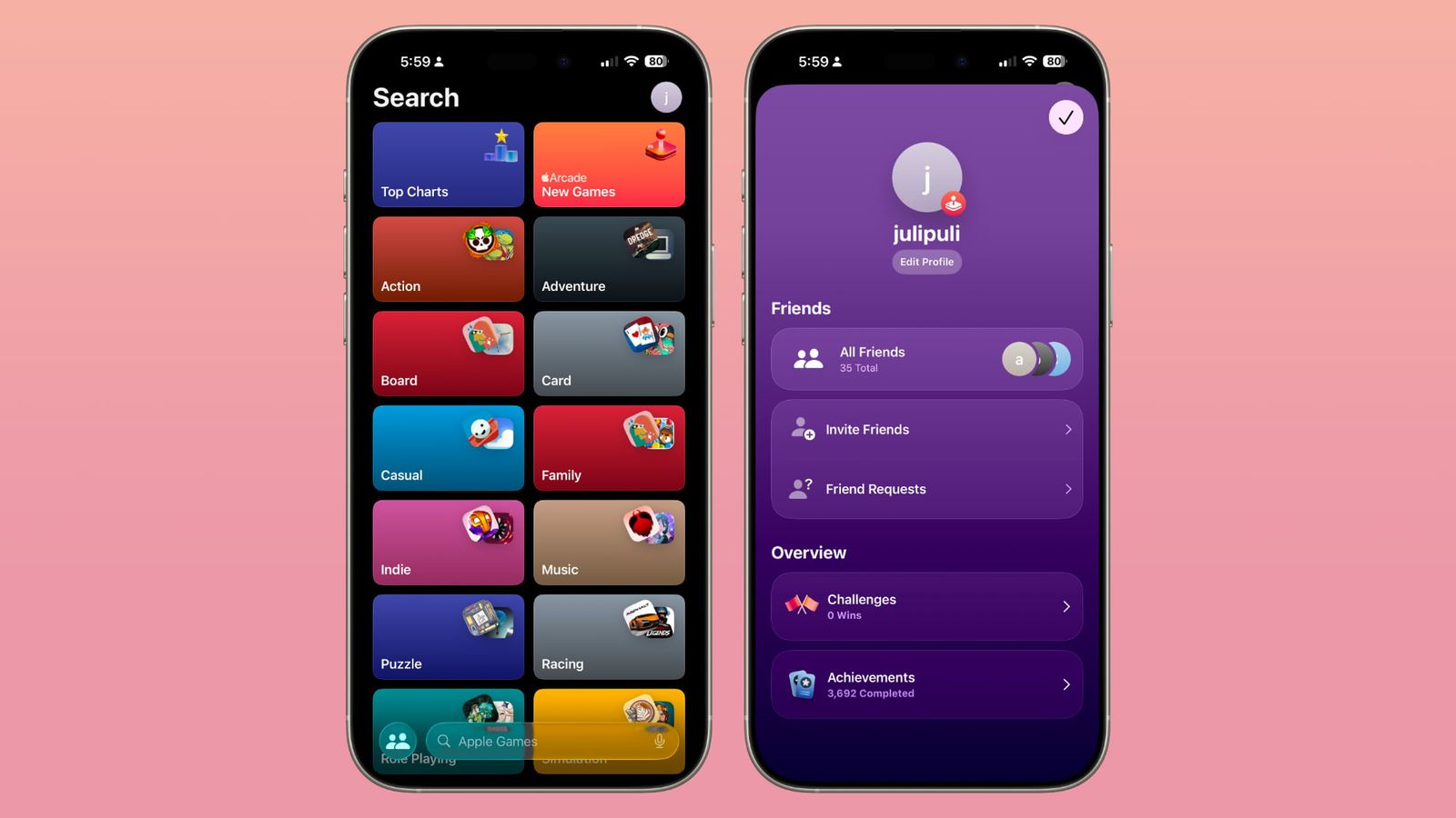 من iPhoneIslam.com، يعرض هاتفان ذكيان واجهات تطبيق الألعاب الجديد: تعرض الواجهة اليسرى فئات الألعاب، بينما تعرض الواجهة اليمنى ملف تعريف المستخدم مع الأصدقاء والإنجازات، وكلاهما معروض على خلفية متدرجة وردية اللون لنظام التشغيل iOS 26 من أبل.