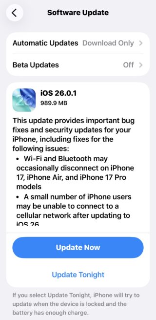 من موقع فون إسلام: لقطة شاشة لشاشة تحديث برنامج آيفون تظهر تفاصيل تحديث iOS 26.0.1، مع إصلاحات للأخطاء في مشاكل الاتصال بشبكة Wi-Fi وBluetooth والاتصال الخلوي بواسطة آبل؛ كما تتوفر تحسينات مماثلة في iPadOS 26.0.1.