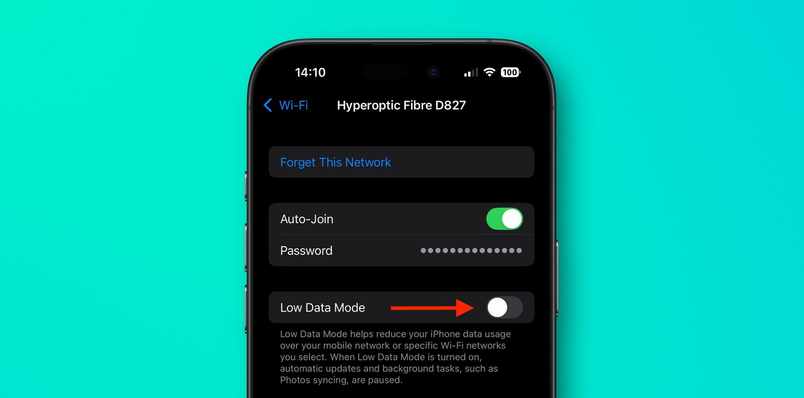 از Phone Islam: صفحه تنظیمات Wi-Fi در iOS 26 حالت Low Data Mode را خاموش نشان می‌دهد، با فلشی که به دکمه‌ی تغییر وضعیت اشاره دارد - ویژگی جدیدی که هنگام ارسال عکس به صورت آنلاین مفید است.
