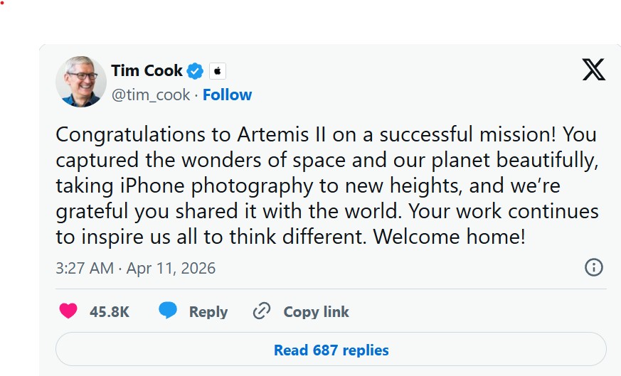 من موقع فون إسلام: تغريدة من تيم كوك يهنئ فيها أرتميس 2 على المهمة الناجحة ويرحب بعودة الطاقم إلى الوطن، مشيراً إلى إنجازاتهم في الفضاء وتصويرهم المذهل على الآيفون مع آي فون 17 برو ماكس في الفضاء.