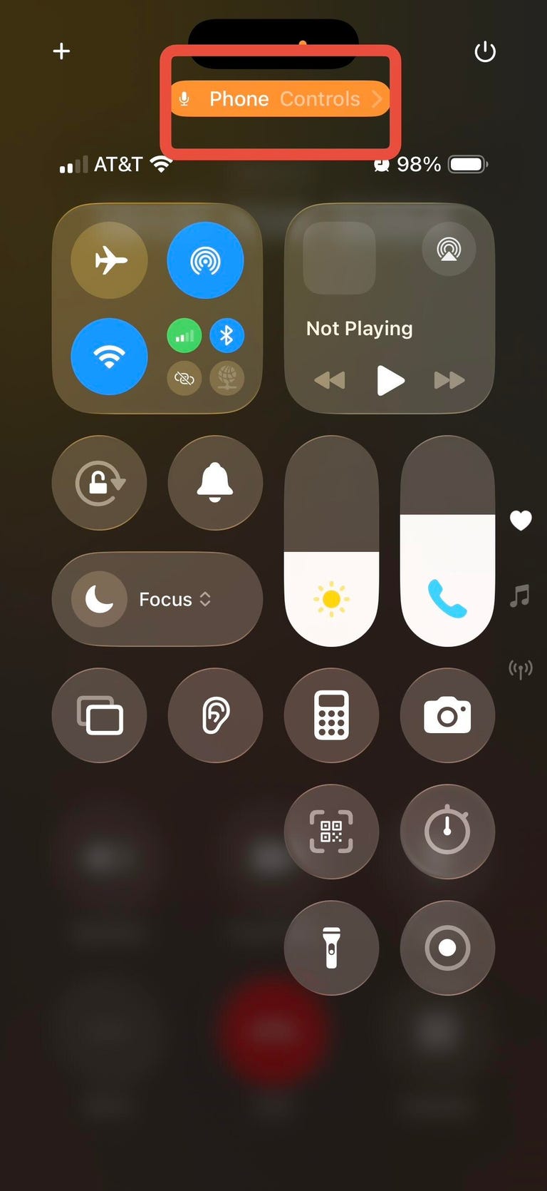 فتح مركز التحكم في الآي-فون
