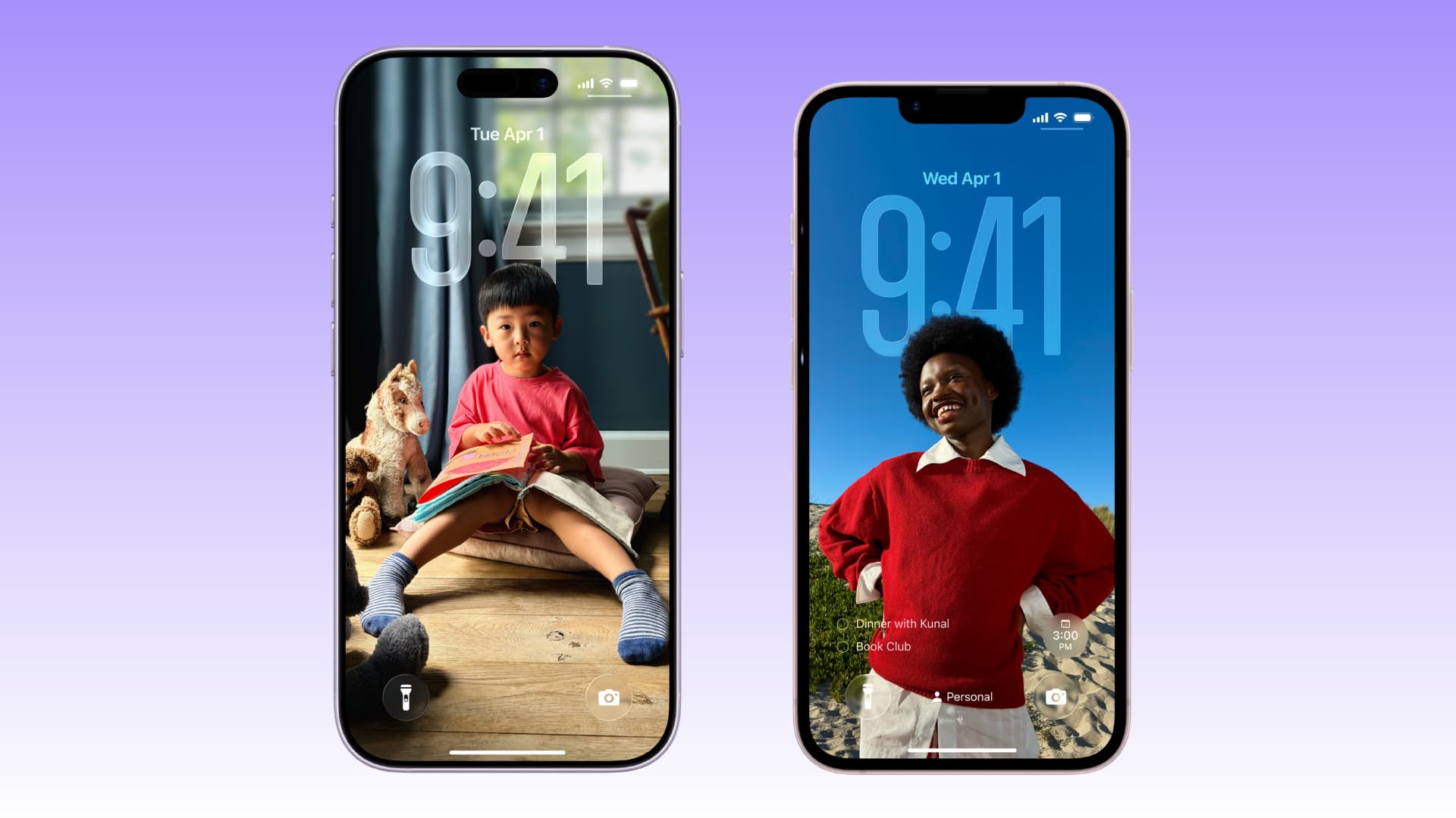 من موقع فون إسلام: يعرض هاتفان ذكيان من طراز آي-فون 17 شاشتي قفل: إحداهما تُظهر طفلاً يقرأ مع حيوانات محشوة، والأخرى تظهر شخصاً يبتسم في الهواء الطلق، وكلاهما مضبوط على الساعة 9:41.