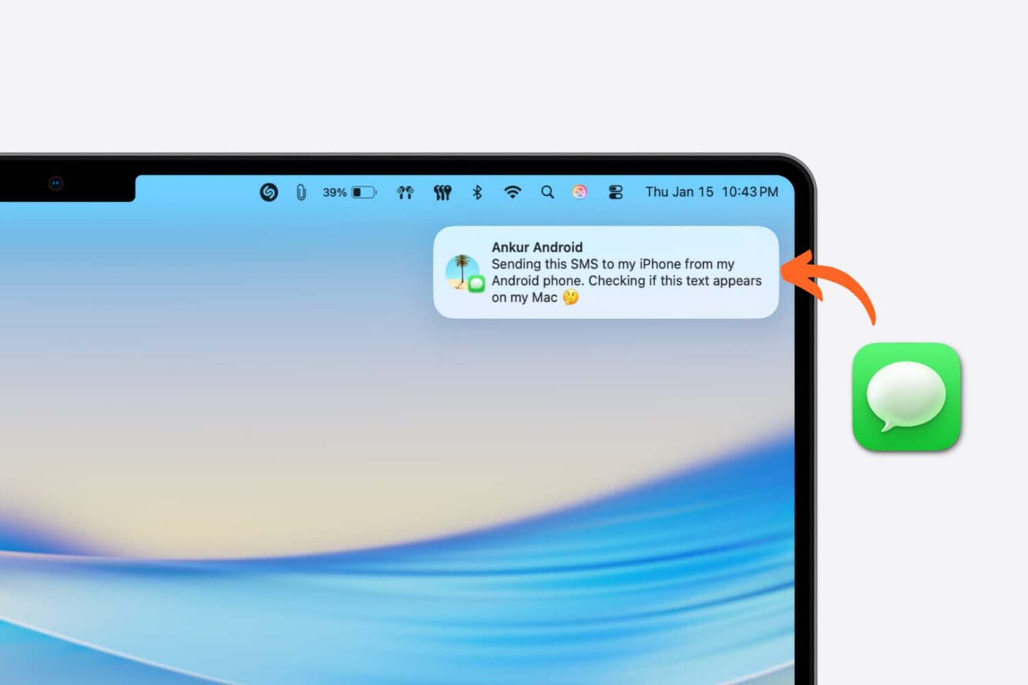 من موقع فون إسلام: تعرض شاشة الكمبيوتر شاشة سطح مكتب MacOS مع إشعار اختبار الرسائل النصية القصيرة من Ankur Android في الزاوية العلوية اليمنى، مع الإشارة إلى رسائل تشفير رسائل RCS في الآي-فون وأيقونة تطبيق الرسائل إلى اليمين.