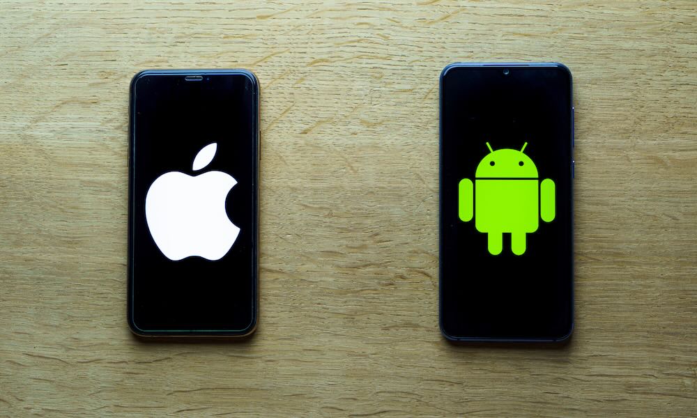 مقارنة بين نظامي أندرويد و iOS