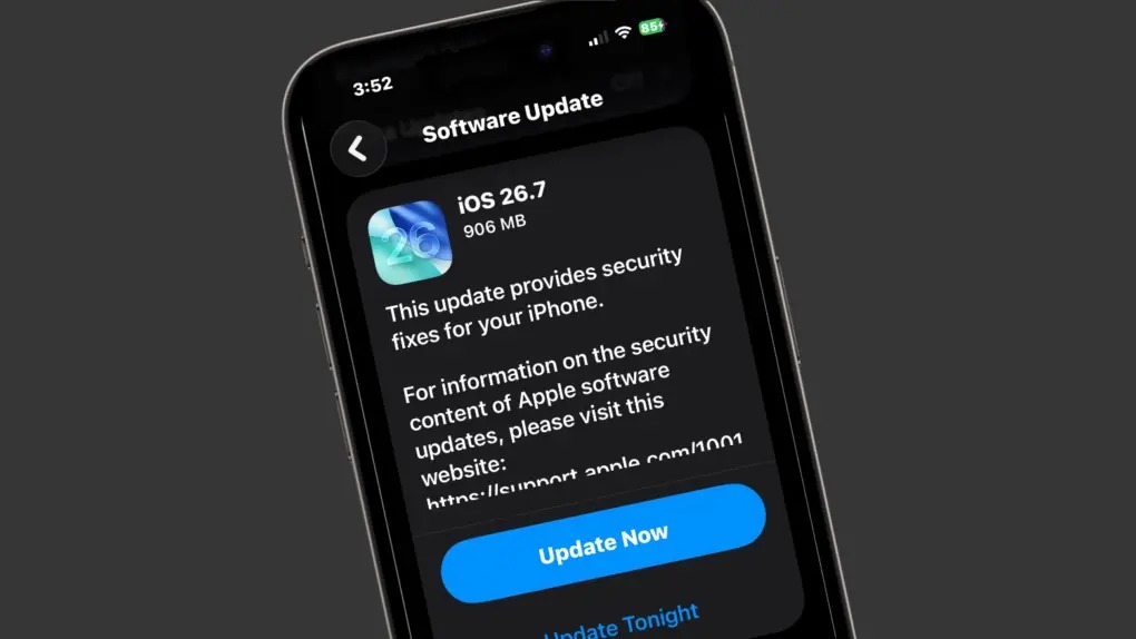 من موقع فون إسلام: تعرض شاشة جهاز iPhone تفاصيل تحديث نظام التشغيل iOS 26.7، مع التركيز على إصلاحات الأمان، وحل لمشكلة خلل الترقية، وزر «التحديث الآن» — مما يهيئ المستخدمين للانتقال بسلاسة إلى الإصدارات المستقبلية مثل iOS 27.
