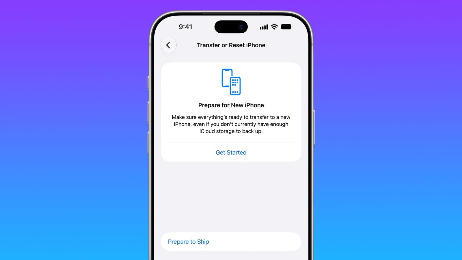 من موقع فون إسلام: تُظهر شاشة iPhone خيار النقل «التحضير لجهاز iPhone جديد» مع إرشادات وزر «البدء». وتتميز الخلفية بتدرج لوني من الأرجواني إلى الأزرق، مما يضفي مظهرًا عصريًّا مثاليًّا للمشاركة في «ملخص الأخبار» أو لمتابعة آخر مستجدات «أخبار التقنية».